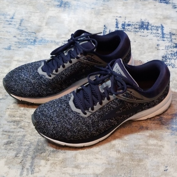 brooks neuro mens brown